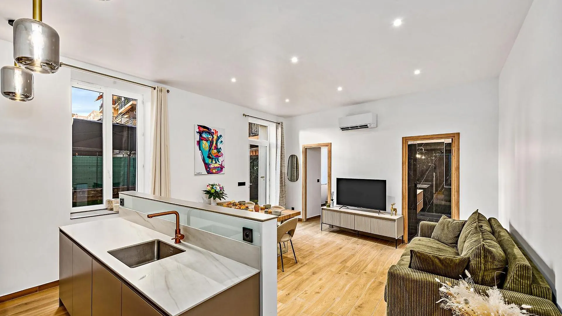 Loggias - Somptueux 4 Pieces - Parking - Terrasse - Menton Apartment