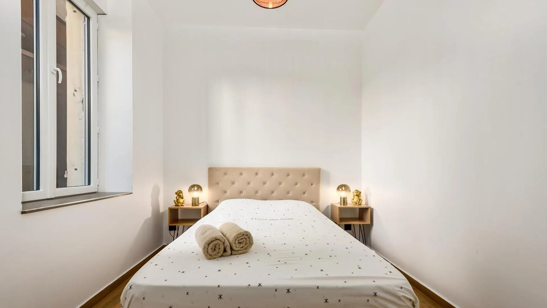 Loggias - Somptueux 4 Pieces - Parking - Terrasse - Menton Apartment